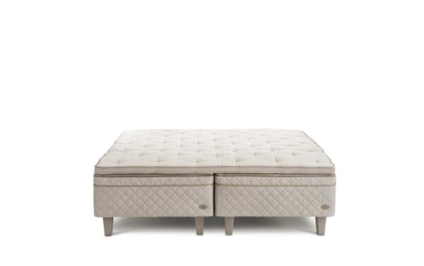 DUX - Model 30 - Sustainable Comfort Collection