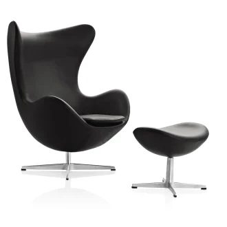 Ægget™ - Arne Jacobsen - Aura læder - Inkl. fodskammel