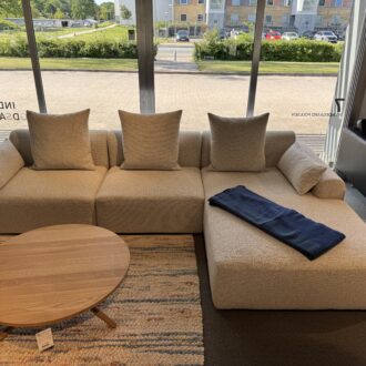 Sofa – Tenksom - Model Rund m/ chaiselong (udstillingsmodel)