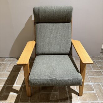 Lænestol – Hans J. Wegner - Model GE290 Høj (udstillingsmodel)
