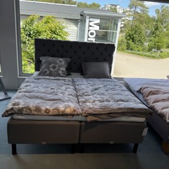 Seng – Viking Beds of Sweden - Model Birka (udstillingsmodel)