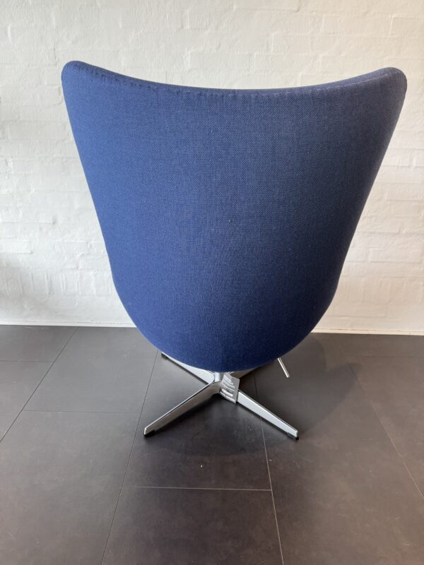 Ægget – Arne Jacobsen - Model 3316 u/ returdrej (udstillingsmodel) - Image 4
