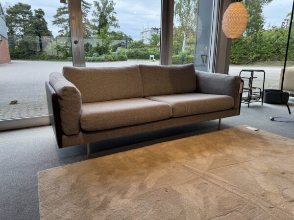 3. Pers. Sofa – Søren Lund - Model SL694 (udstillingsmodel)