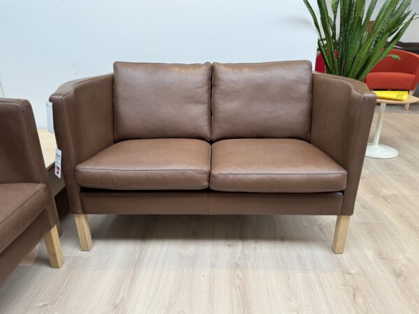 Sofasæt – Nielaus - 3+2 pers. Model AV59 (udstillingsmodel) - Image 3