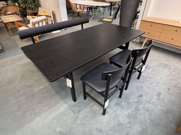 Spisebordsæt – Børge Mogensen - Spisebord + bænk + 2 stole (udstillingsmodel) - Image 4