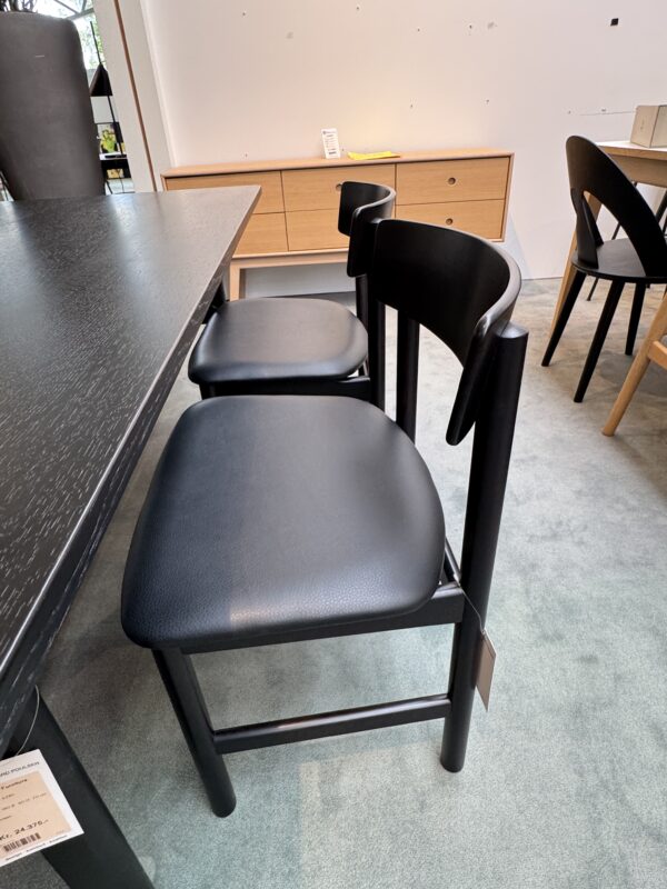 Spisebordsæt – Børge Mogensen - Spisebord + bænk + 2 stole (udstillingsmodel) - Image 6