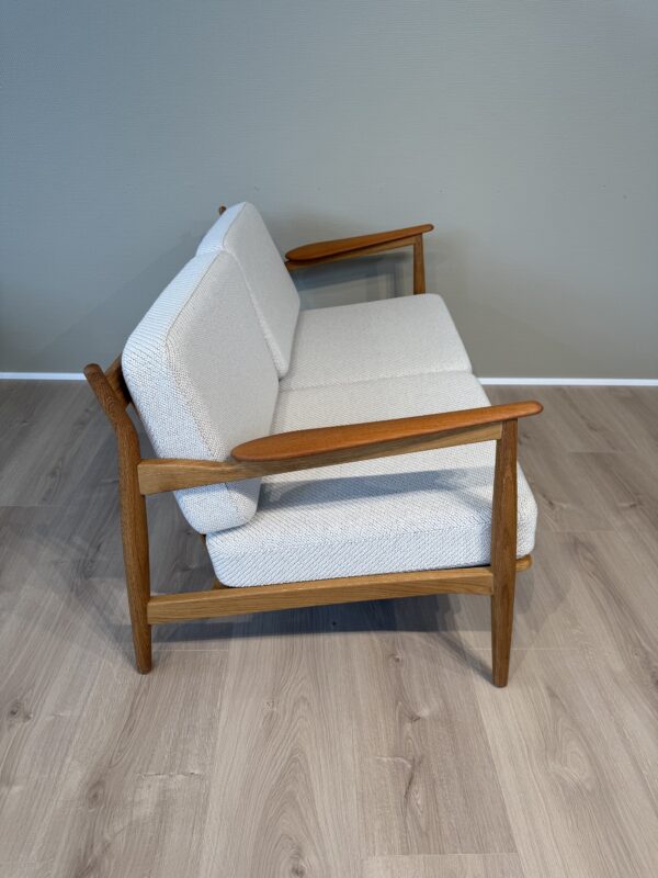 Sofa – Ib Kofod-Larsen - Model MO107S (udstillingsmodel) - Image 3