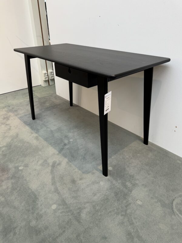 Skrivebord – FDB Møbler - Model Butler C67 (udstillingsmodel) - Image 4