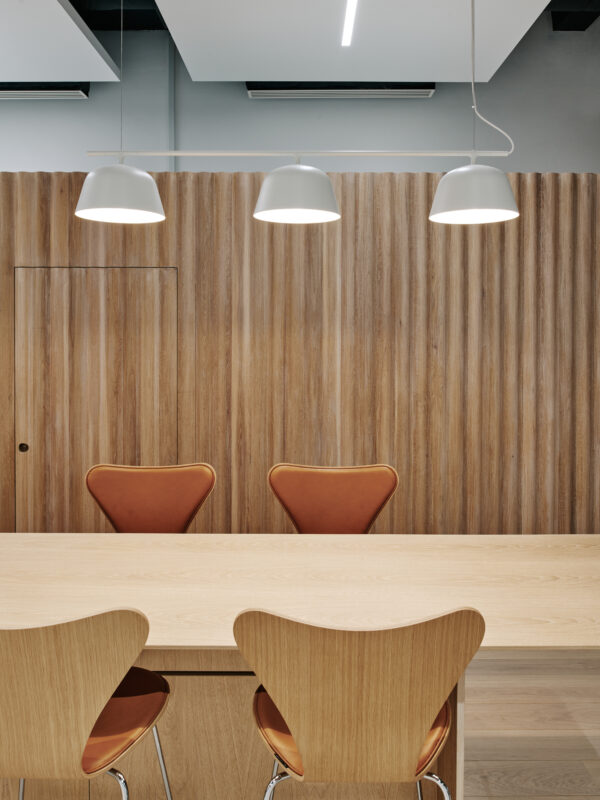 Serie 7™ Barstol - Arne Jacobsen - 3197 - Høj - Image 10