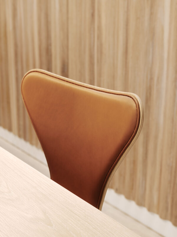 Serie 7™ Barstol - Arne Jacobsen - 3197 - Høj - Image 12