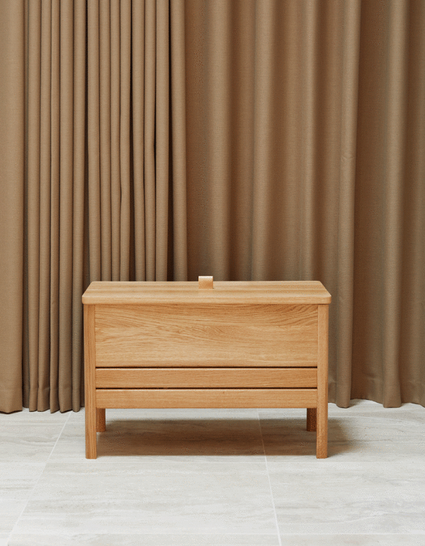Bænk m/ opbevaring - Form & Refine - A Line Storage Bench 68 - Billede 14