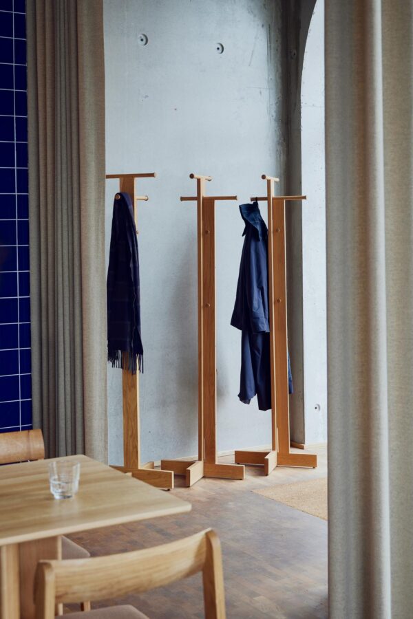 Stumtjener - Form & Refine - Foyer Coat Stand - Billede 11