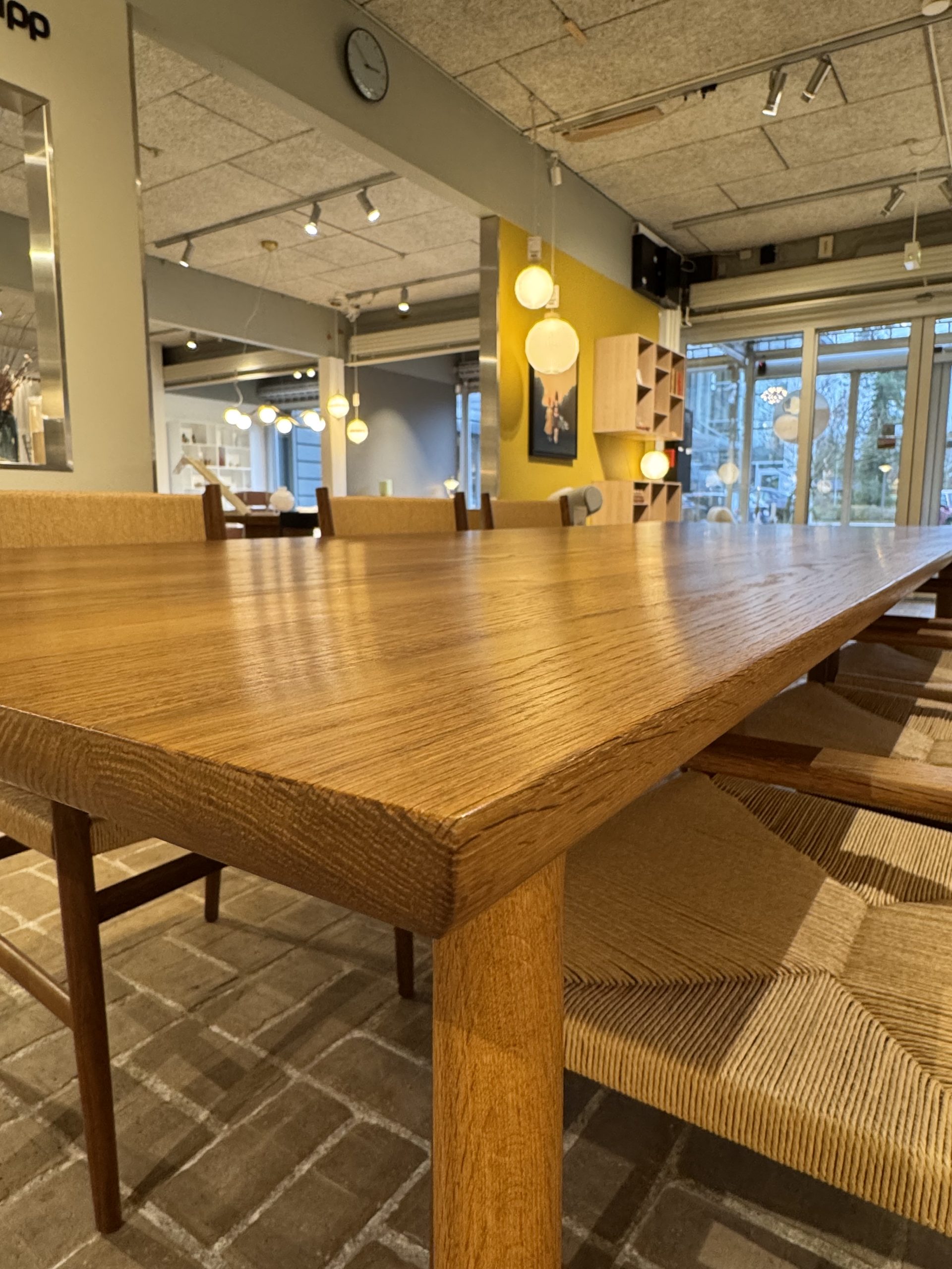 Brdr. Krüger - Arv Spisebordsæt - Spisebord & 6 stole (udstillingsmodel) - Billede 3