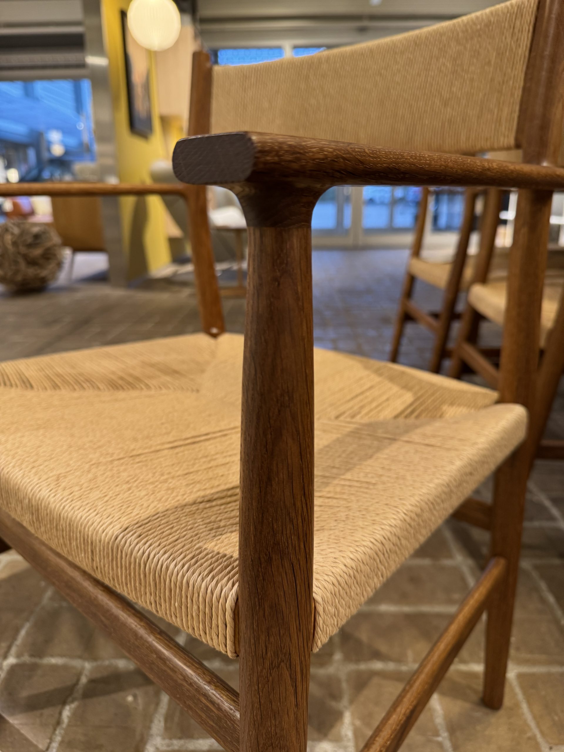 Brdr. Krüger - Arv Spisebordsæt - Spisebord & 6 stole (udstillingsmodel) - Billede 9