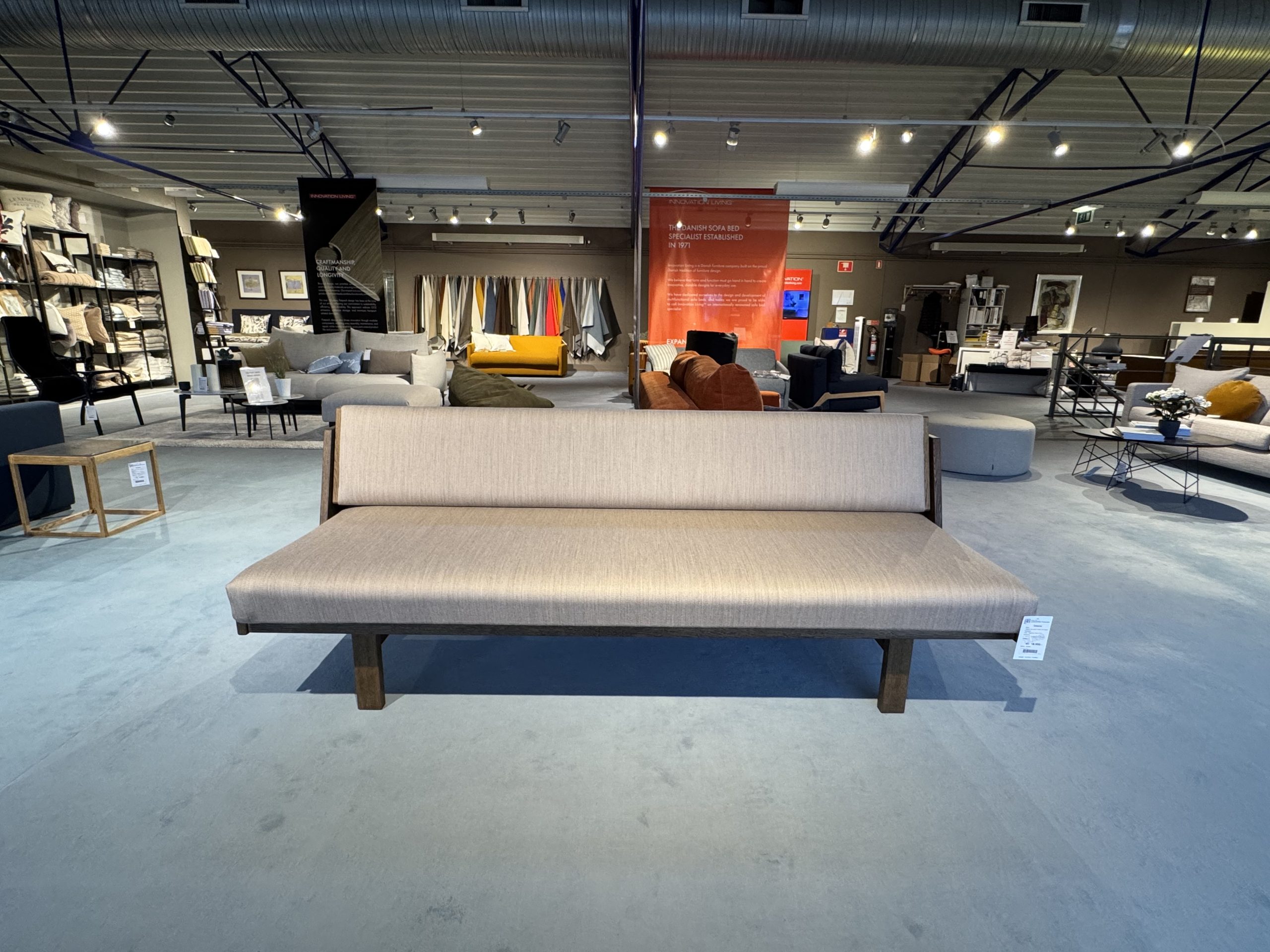 Sovebriks – Hans J. Wegner - Model 258 enkelt (udstillingsmodel)