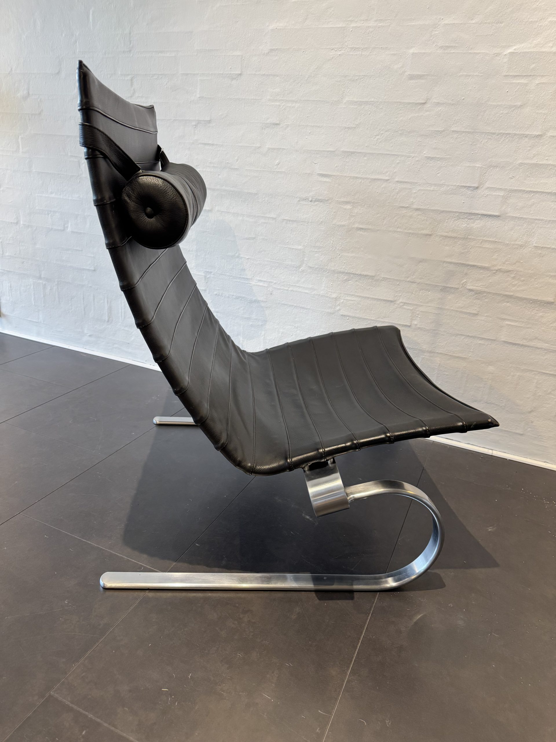 Loungestol – Poul Kjærholm - PK20™ (udstillingsmodel) - Billede 2