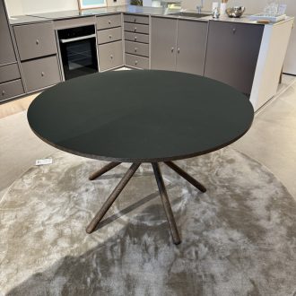 Spisebord – Eberhart Funiture - Hector inkl. tillægsring (udstillingsmodel)